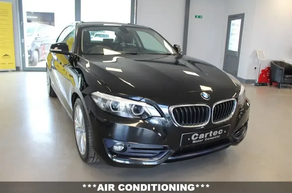 Begagnad BMW 218 Sport Line 150 HK (110 kW) 2019 Svart Sportkupé