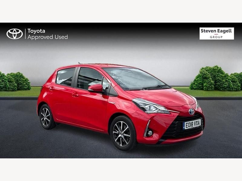 Red Used 2018 Toyota Yaris Hybrid Hatchback | £11,998 (Fair price) - Image 1/3