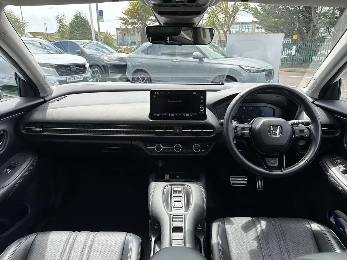 Used Honda ZR-V Advance 184 HP (135 kW) 2024 White SUV