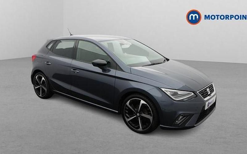 Used 2025 Seat Ibiza FR Sport Hatchback | £15,149 (Fair price) - Image 1/4