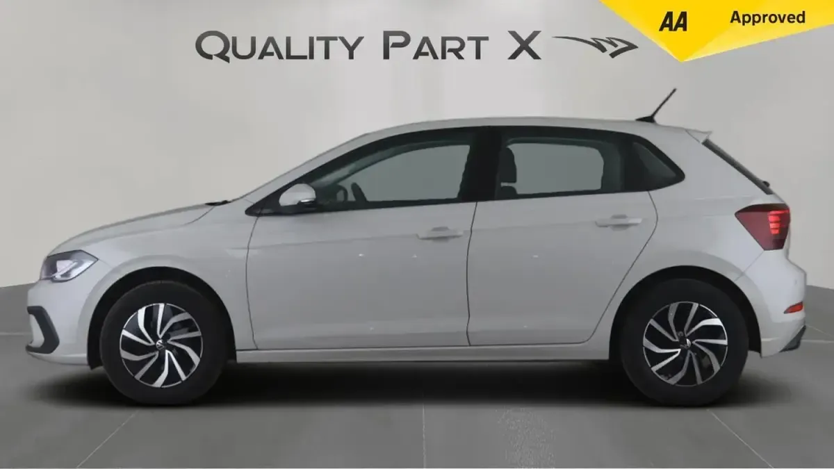 Used VW Polo Life 95 HP (69 kW) 2024 Grey Hatchback