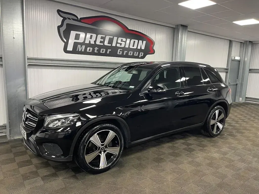 Used Mercedes GLC250 Urban 211 HP (155 kW) 2019 Black SUV