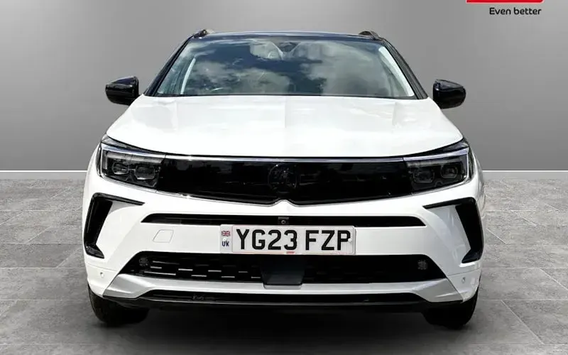 Used Vauxhall Grandland X Ultimate 131 HP (96 kW) 2023 White SUV