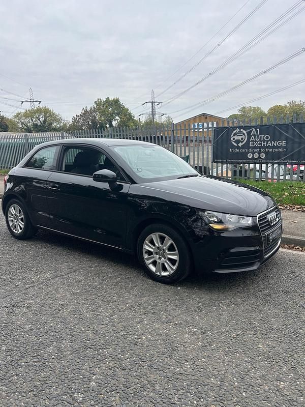 Black Used 2011 Audi A1 Hatchback | £3,295 (Good price) - Image 1/4