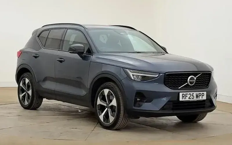 Used Volvo XC40 Plus 197 HP (144 kW) 2025 SUV