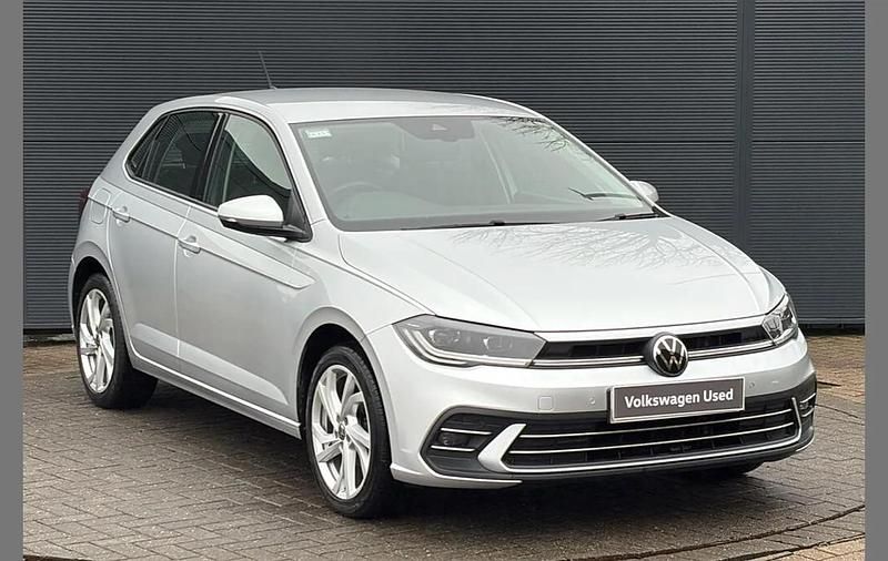 Used VW Polo Style 94 HP (69 kW) 2022 Silver Hatchback