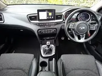 Used Kia Ceed 138 HP (101 kW) 2018 Blue Hatchback