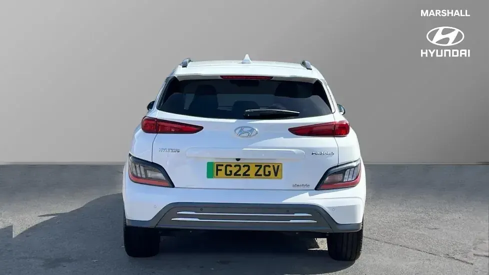 Used Hyundai Kona Premium 150 kW (204 HP) 2022 White SUV