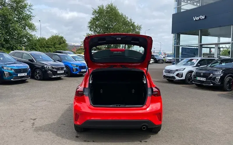Used Ford Focus Titanium 125 HP (91 kW) 2017 Hatchback
