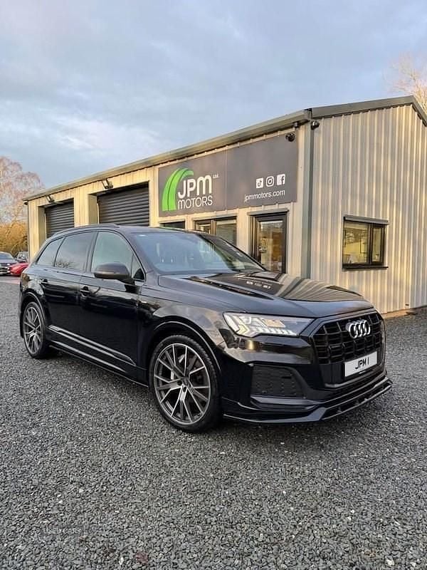 Used Audi Q7 S-Line 231 HP (169 kW) 2021 Black SUV
