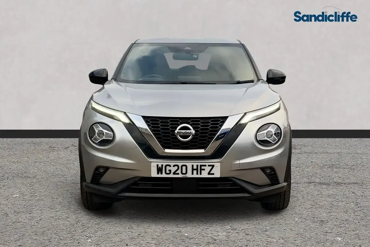 Used Nissan Juke N-Connecta 117 HP (86 kW) 2019 Silver SUV