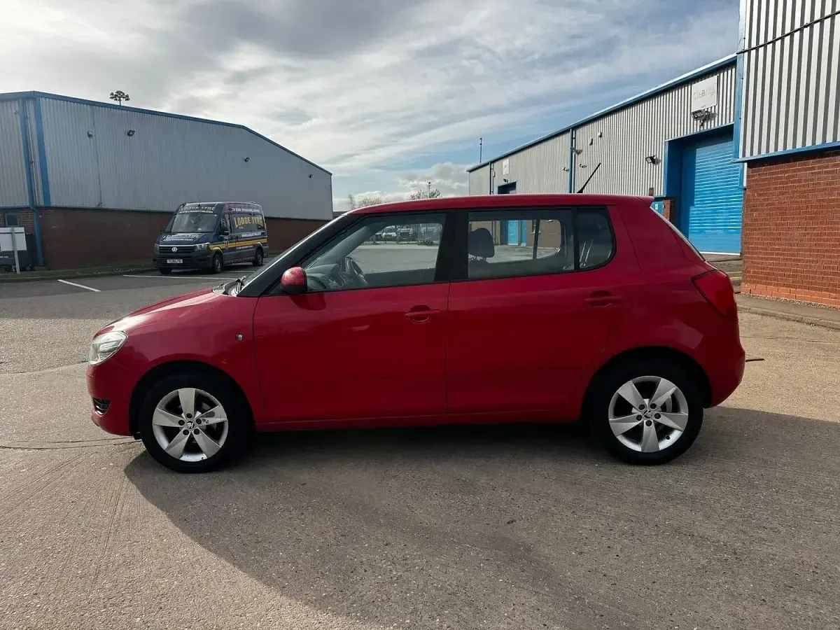 Used Skoda Fabia SE 2013 Red Hatchback