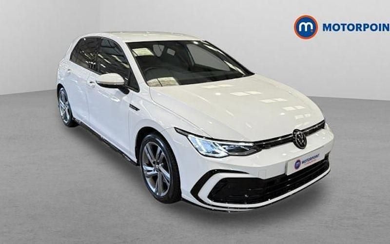 Used VW Golf VIII R-line 131 HP (96 kW) 2021 White Hatchback