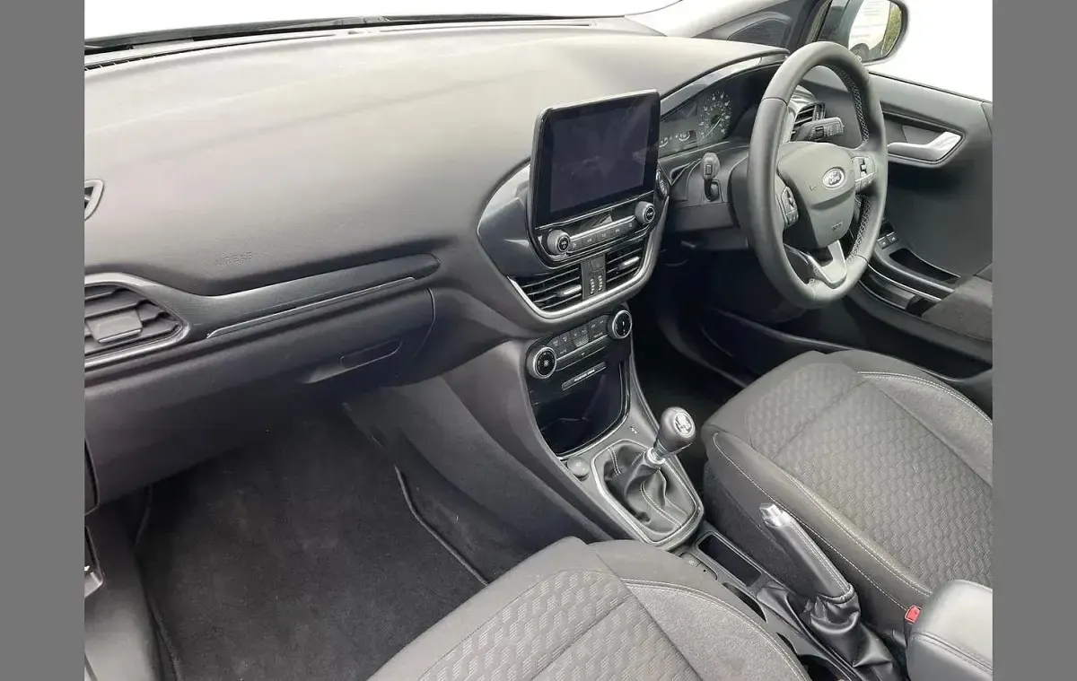 Used Ford Puma Titanium 123 HP (90 kW) 2024 Black SUV