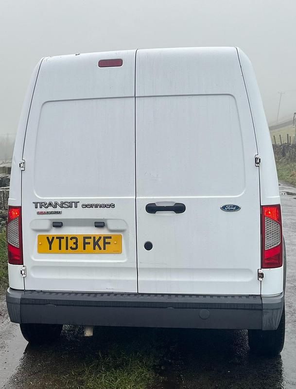 Used Ford Transit Connect 90 HP (66 kW) 2013 White MPV