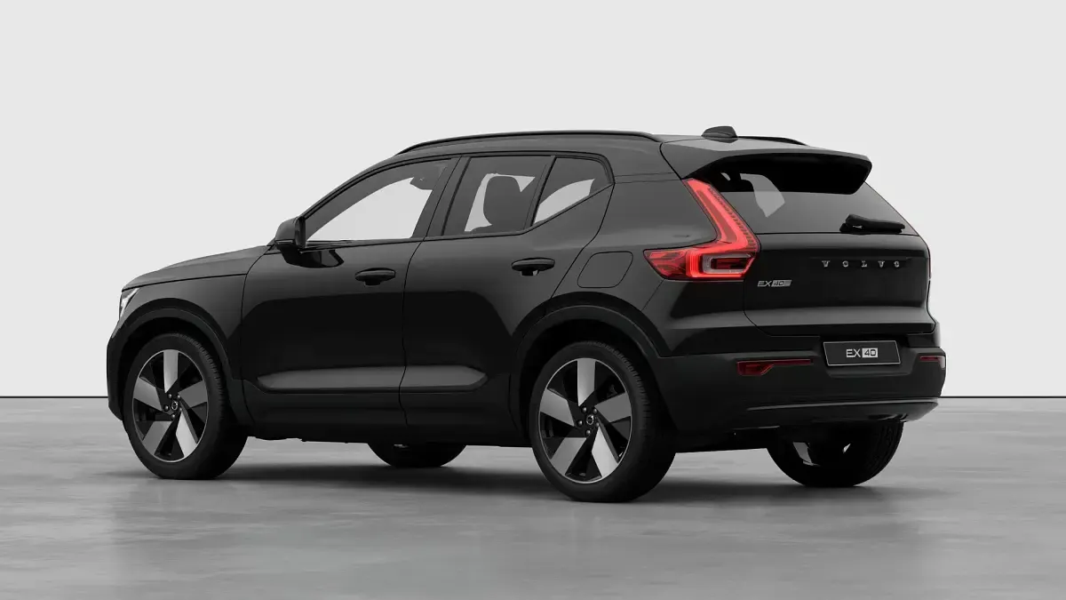 New Volvo EX40 Ultra 185 kW (252 HP) 2026 Onyx black SUV