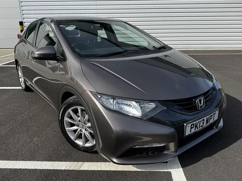 Used Honda Civic SE 100 HP (73 kW) 2013 Brown Hatchback