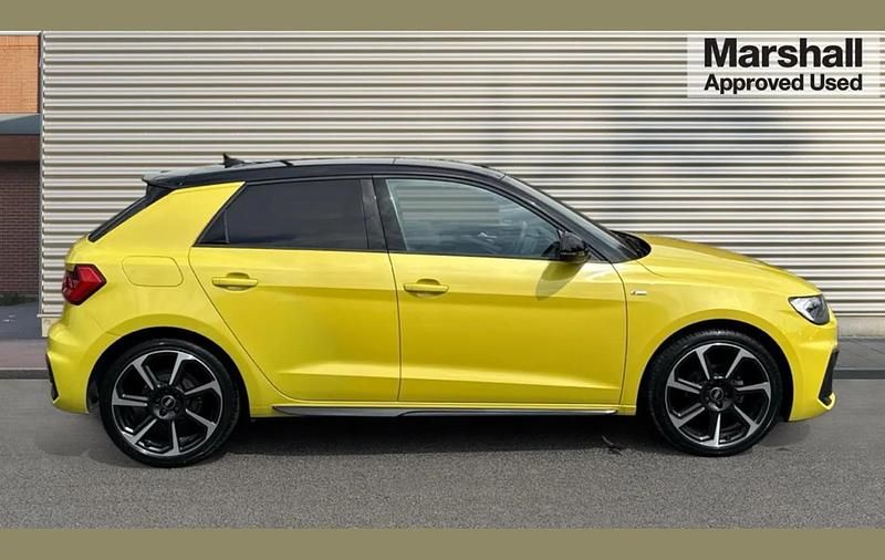 Used Audi A1 Black Edition 95 HP (69 kW) 2022 Yellow SUV