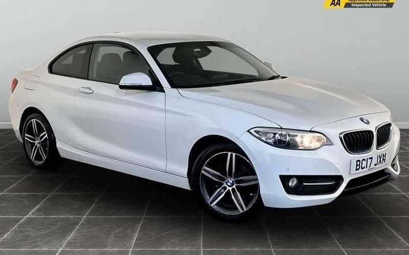 White Used 2017 BMW 218 Sport Line Coupe | £11,995 (Fair price) - Image 1/2
