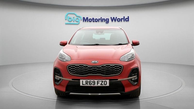 Used Kia Sportage GT-Line 177 HP (130 kW) 2019 Red SUV
