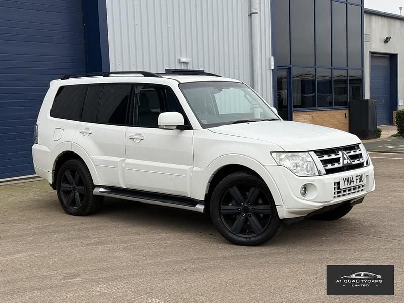 Used Mitsubishi Shogun 197 HP (144 kW) 2014 White SUV