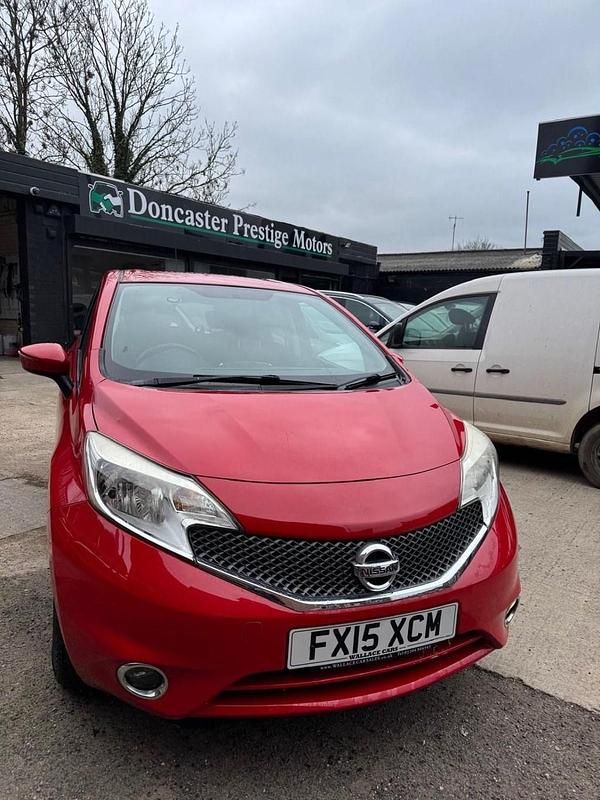 Used Nissan Note Acenta 80 HP (58 kW) 2015 Red Hatchback