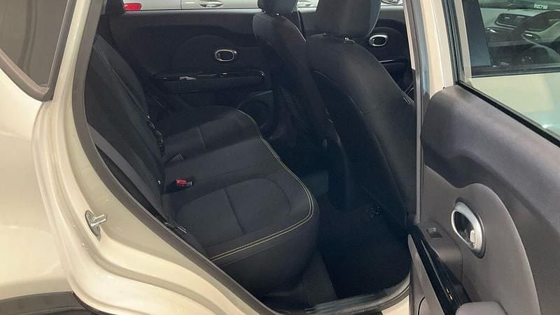 Used Kia Soul 2016 White SUV