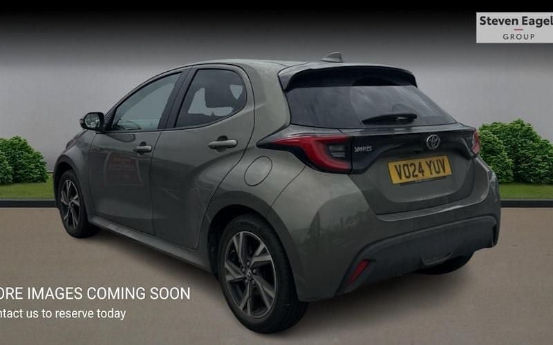 Used Toyota Yaris Hybrid Design 116 HP (85 kW) 2026 Hatchback