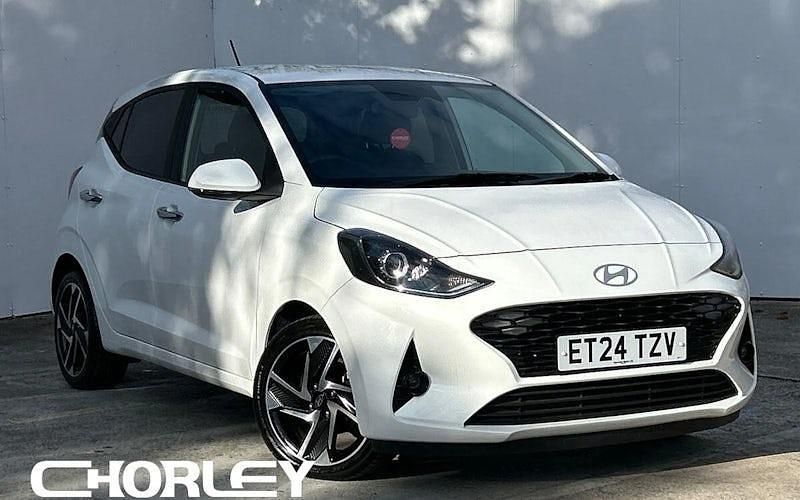 White Used 2024 Hyundai i10 Premium Hatchback | £15,465 (Fair price) - Image 1/4