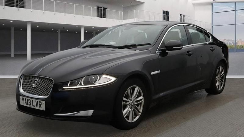 Used Jaguar XF Luxury 240 HP (176 kW) 2013 Black Sedan