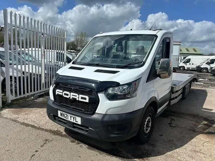 Used Ford Transit 130 HP (95 kW) 2021 White Van