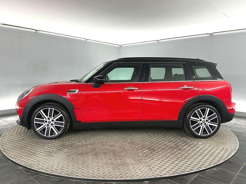 Used Mini Cooper Clubman Exclusive 2022 Red Estate