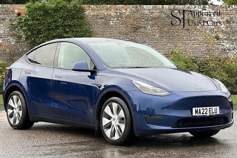 Blue Used 2022 Tesla Model Y Long Range AWD SUV | £24,500 (Fair price) - Image 1/1
