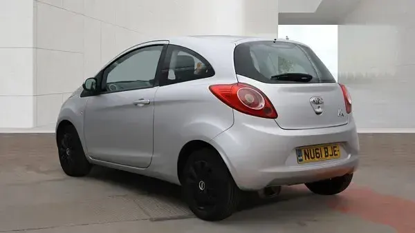 Used Ford Ka 69 HP (50 kW) 2011 Silver Hatchback