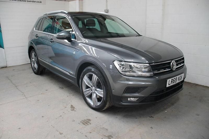 Grey Used 2019 VW Tiguan Match SUV | £13,595 (Good price) - Image 1/4