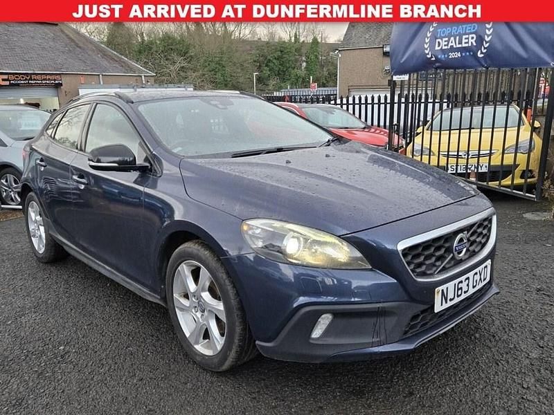 Blue Used 2013 Volvo V40 CC Estate | £4,995 (Fair price) - Image 1/4