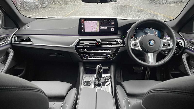 Used BMW 520 M Sport 188 HP (138 kW) 2023 White Sedan