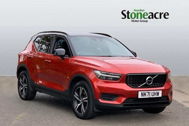 Red Used 2021 Volvo XC40 R-Design SUV | £26,500 (Fair price) - Image 1/1