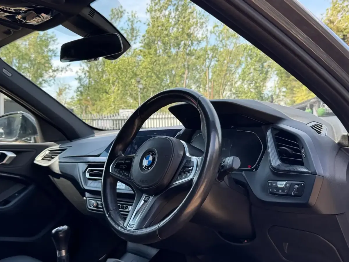 Used BMW 116 M Sport 116 HP (85 kW) 2021 Grey Hatchback