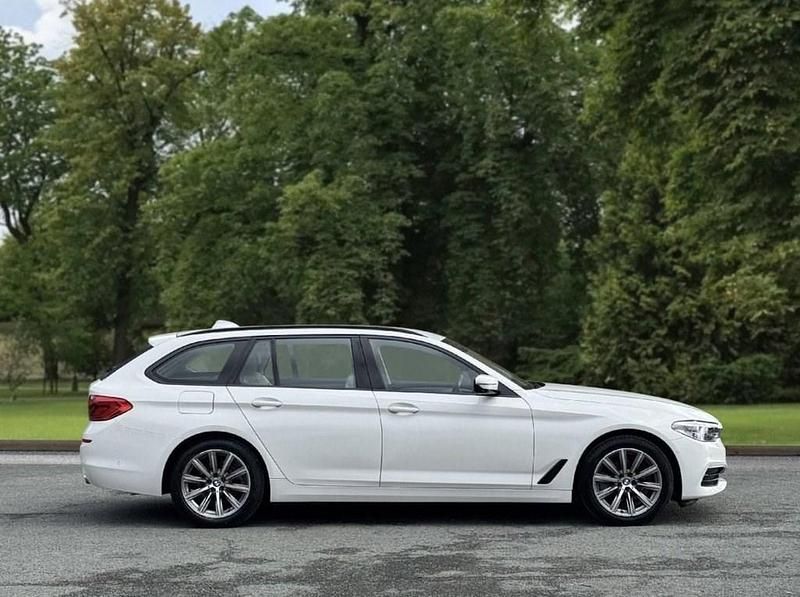 Gebraucht BMW 520 Comfort Edition 190 PS (139 kW) 2019 Weiß Kombi