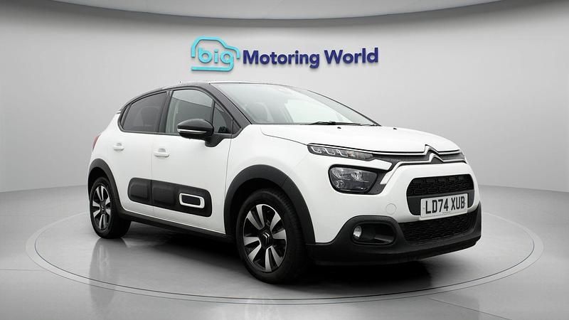 Used Citroën C3 PureTech 110 HP (80 kW) 2024 Hatchback