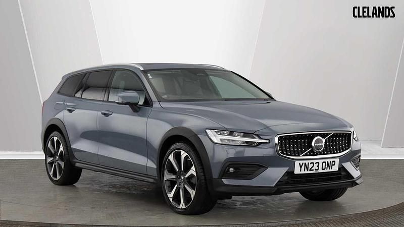 Used Volvo V60 CC Ultimate 2023 Grey Estate