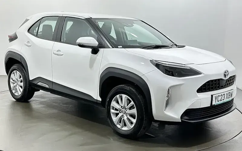 Used Toyota Yaris Hybrid 116 HP (85 kW) 2026 Estate