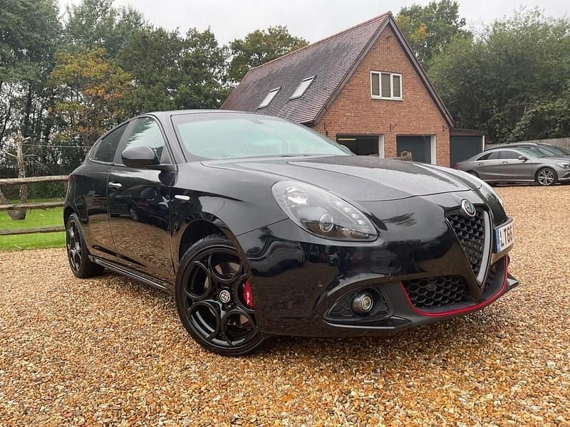 Black Used 2016 Alfa Romeo Giulietta Edizione Speciale Hatchback | £6,995 (Fair price) - Image 1/4