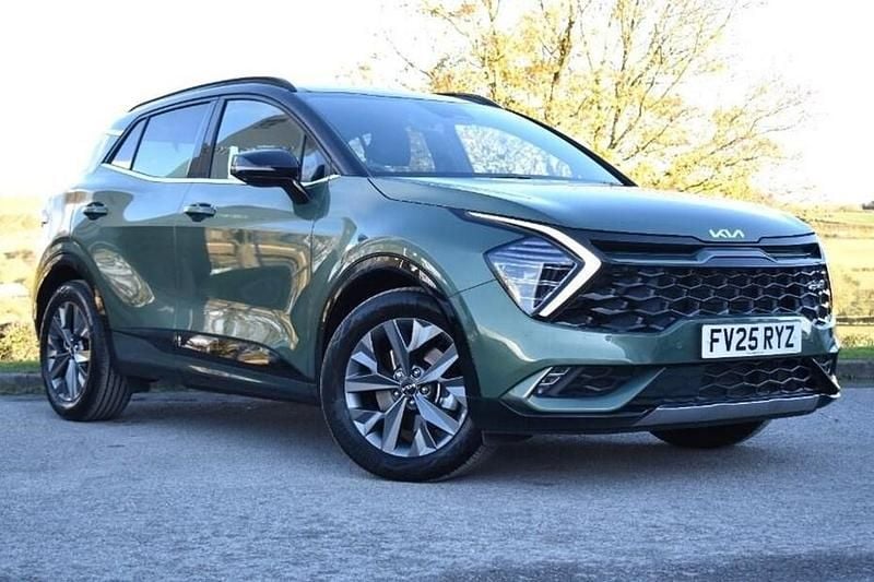 Green Used 2025 Kia Sportage 2 SUV | £31,723 (Fair price) - Image 1/1