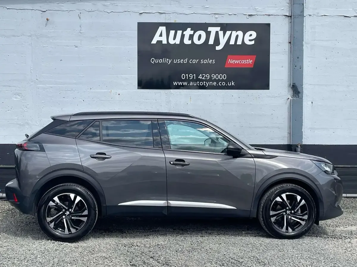 Used Peugeot 2008 Allure 100 HP (73 kW) 2021 Grey SUV