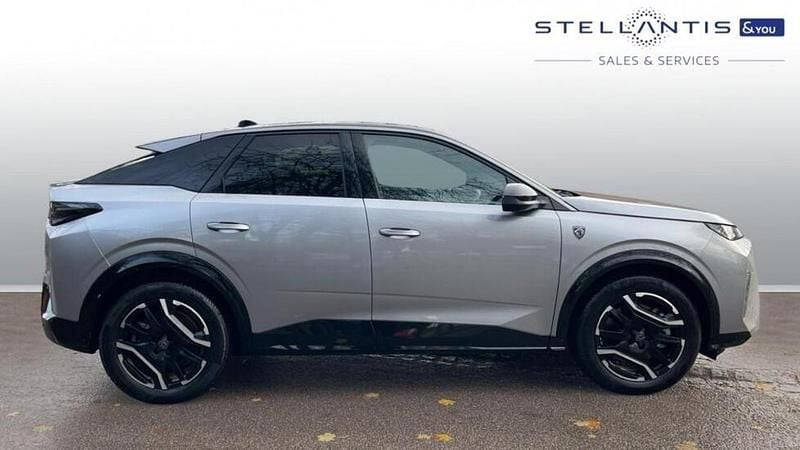 Grey Used 2025 Peugeot e-3008 GT SUV | £27,060 (Super price) - Image 1/4