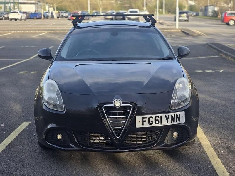 Used Alfa Romeo Giulietta Lusso 105 HP (77 kW) 2011 Black Hatchback
