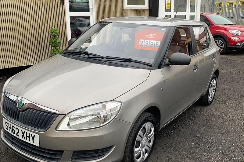 Beige Used 2012 Skoda Fabia Hatchback | £2,995 (Good price) - Image 1/1