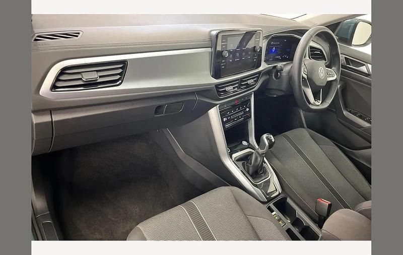 Used VW T-Roc Match 150 HP (110 kW) 2025 Blue SUV